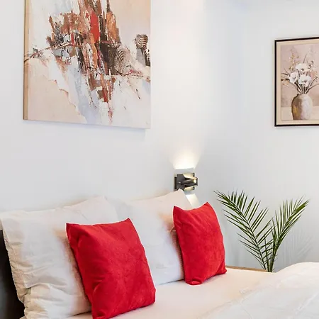 Διαμέρισμα Elsa *